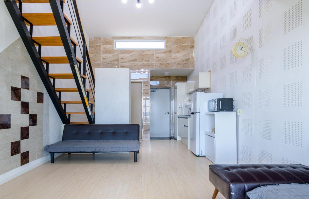 Jeju Turning Point Pension Seogwipo Dış mekan fotoğraf